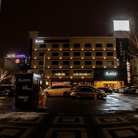 Laon Convention Hotel Daejeon Exteriör bild