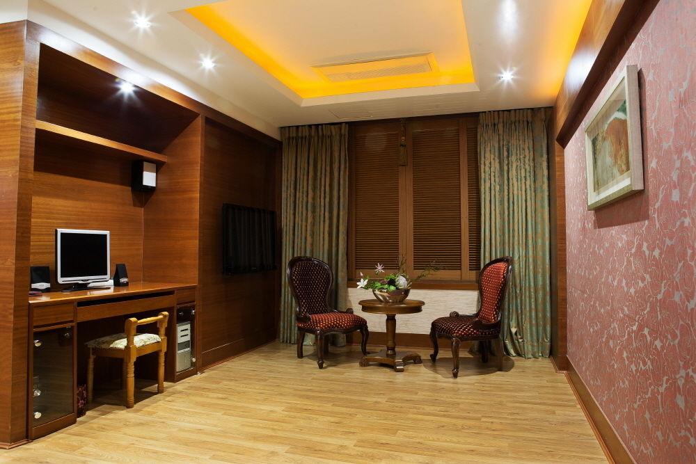 Laon Convention Hotel Daejeon Exteriör bild