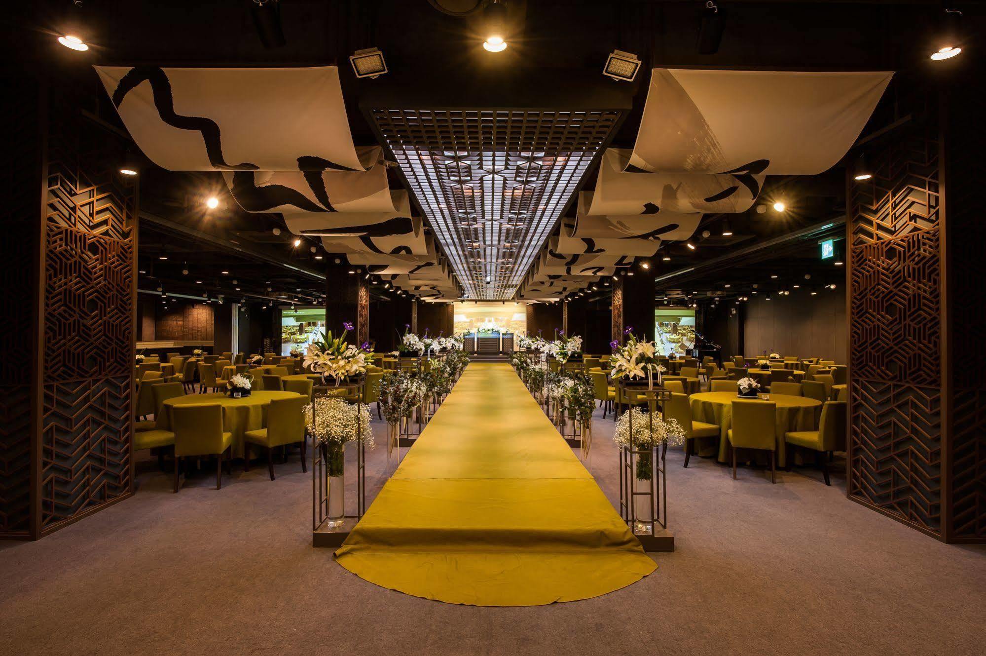 Laon Convention Hotel Daejeon Exteriör bild